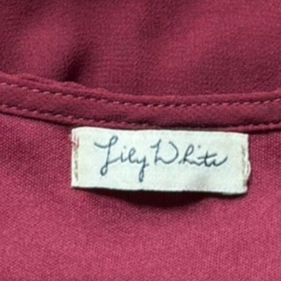 Lily White Cold Shoulder Strappy Purple Blouse Short Sleeve Top Holiday Flowy SM - Picture 3 of 8